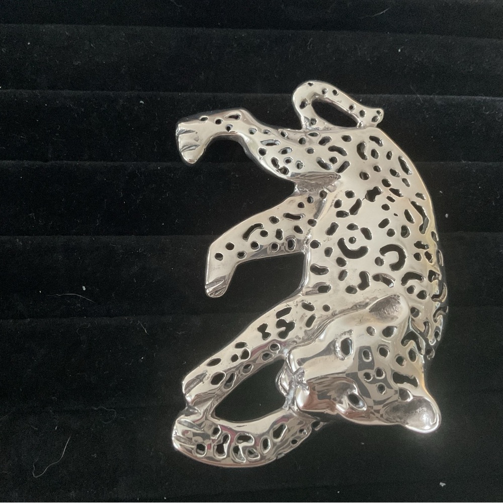 Emilia Castillo Silver Leopard Brooch - Picture 3 of 6